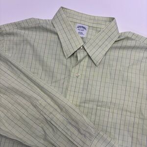 Brooks Brothers Men's Light Green Plaid Shirt